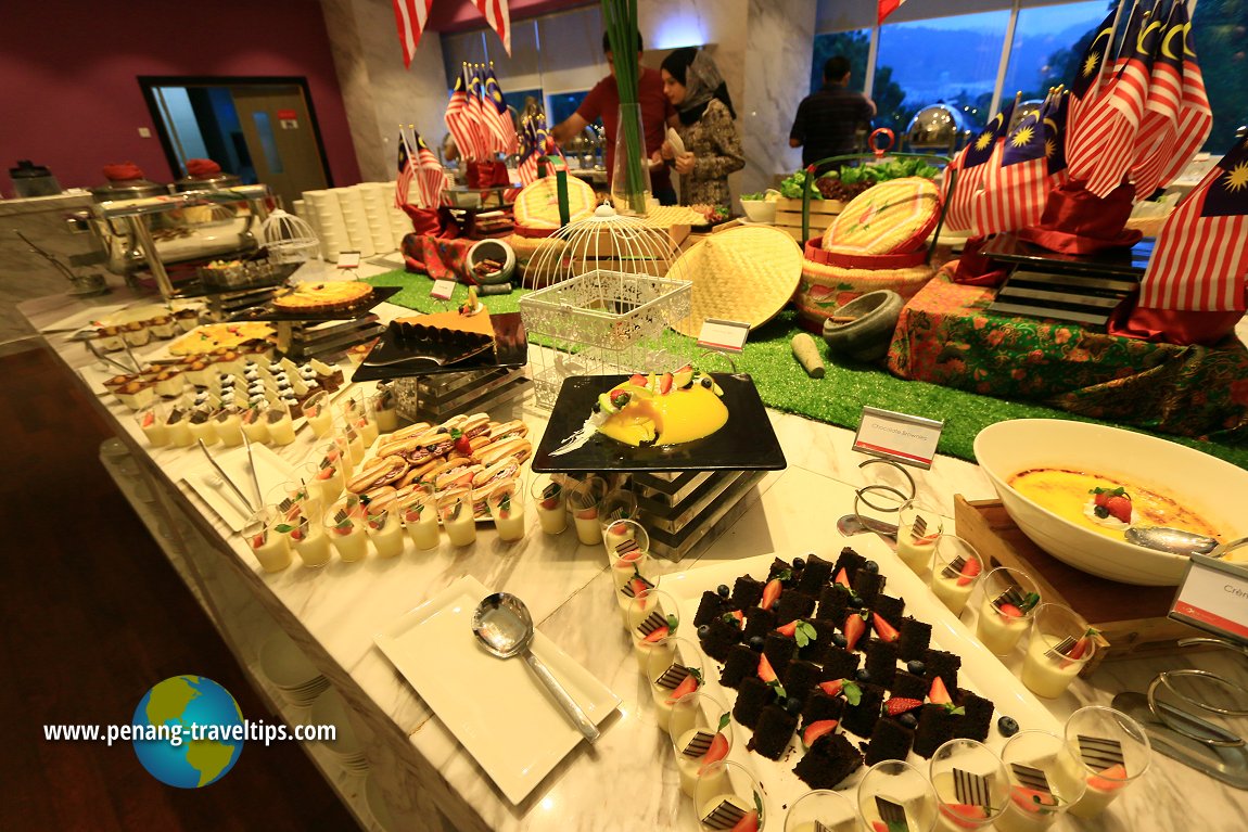 Shell Out Buffet Dinner at Roselle Coffee House, Lexis Suites Penang