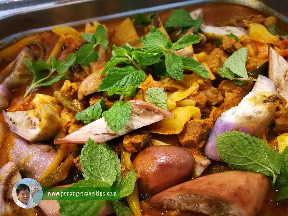 Masakan Chef Shaikh Fauzi at Top View Restaurant, Komtar