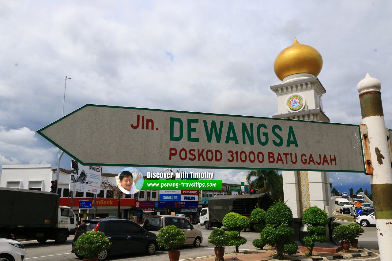 Jalan Dewangsa roadsign