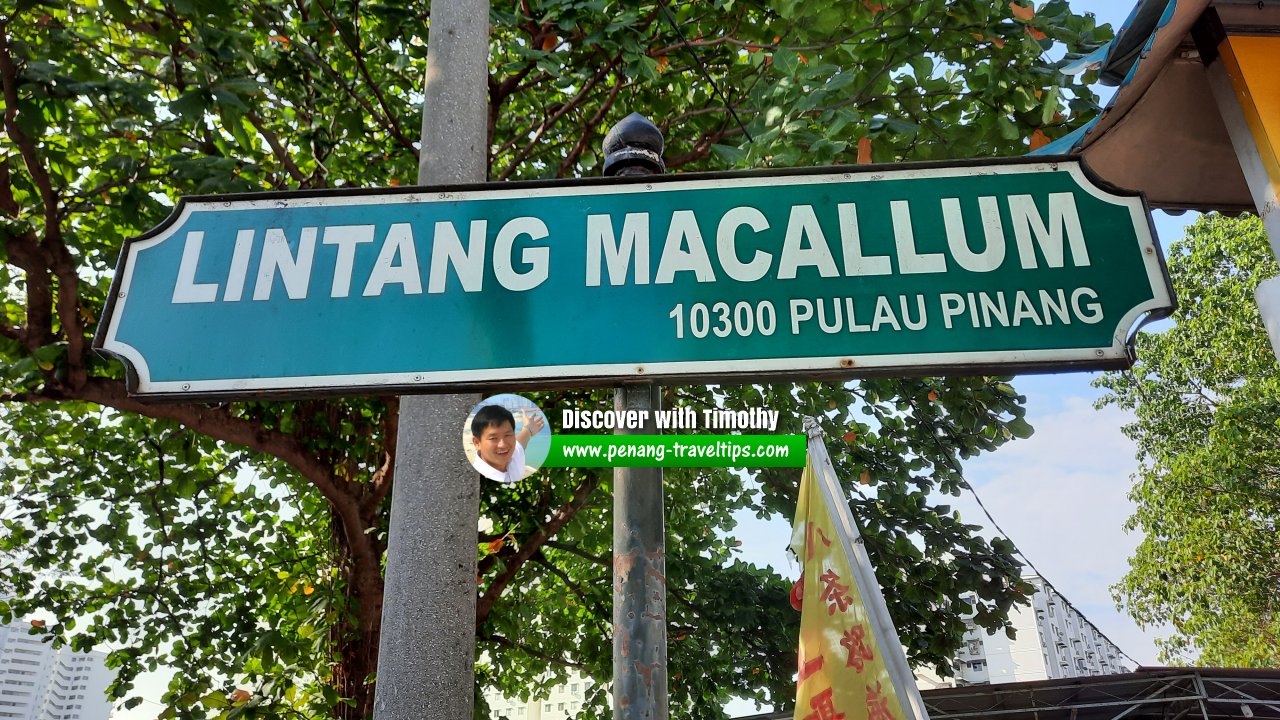 Lintang Macallum roadsign