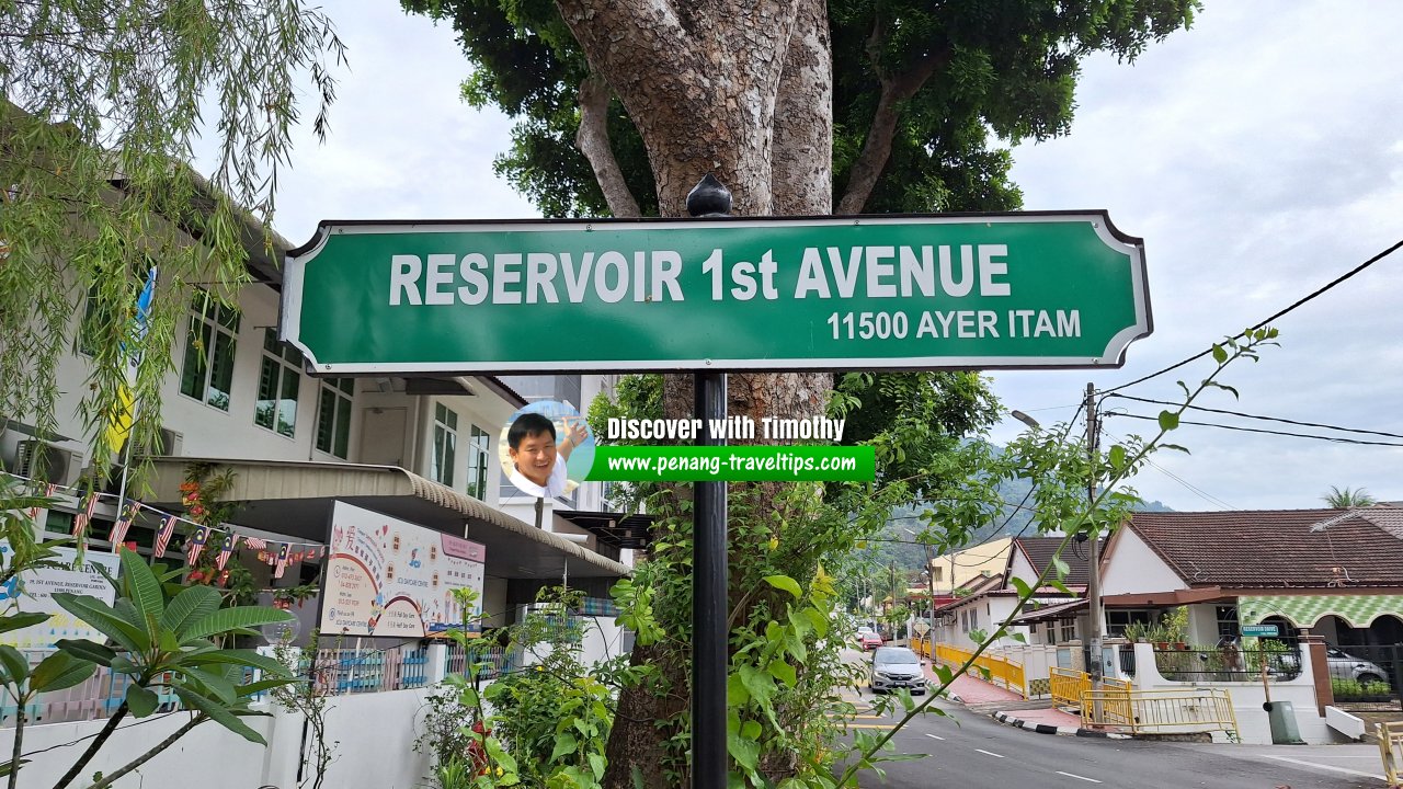 Reservoir 1st Avenue roadsign