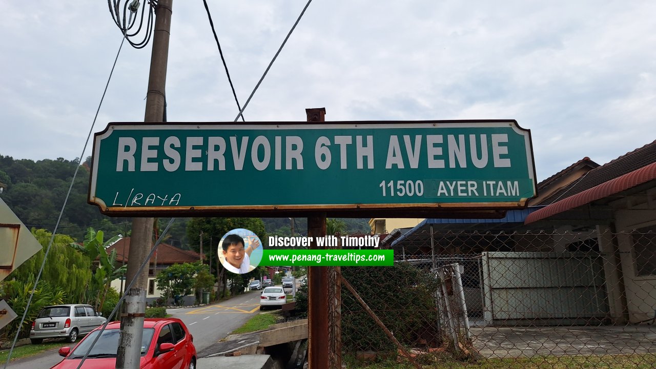 Reservoir 6th Avenue roadsign