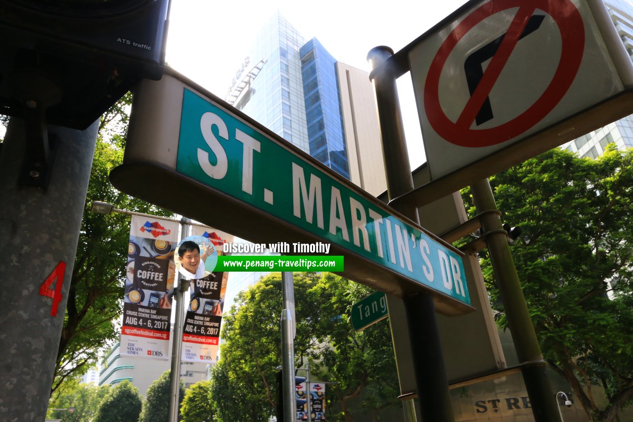 St Martin's Drive roadsign