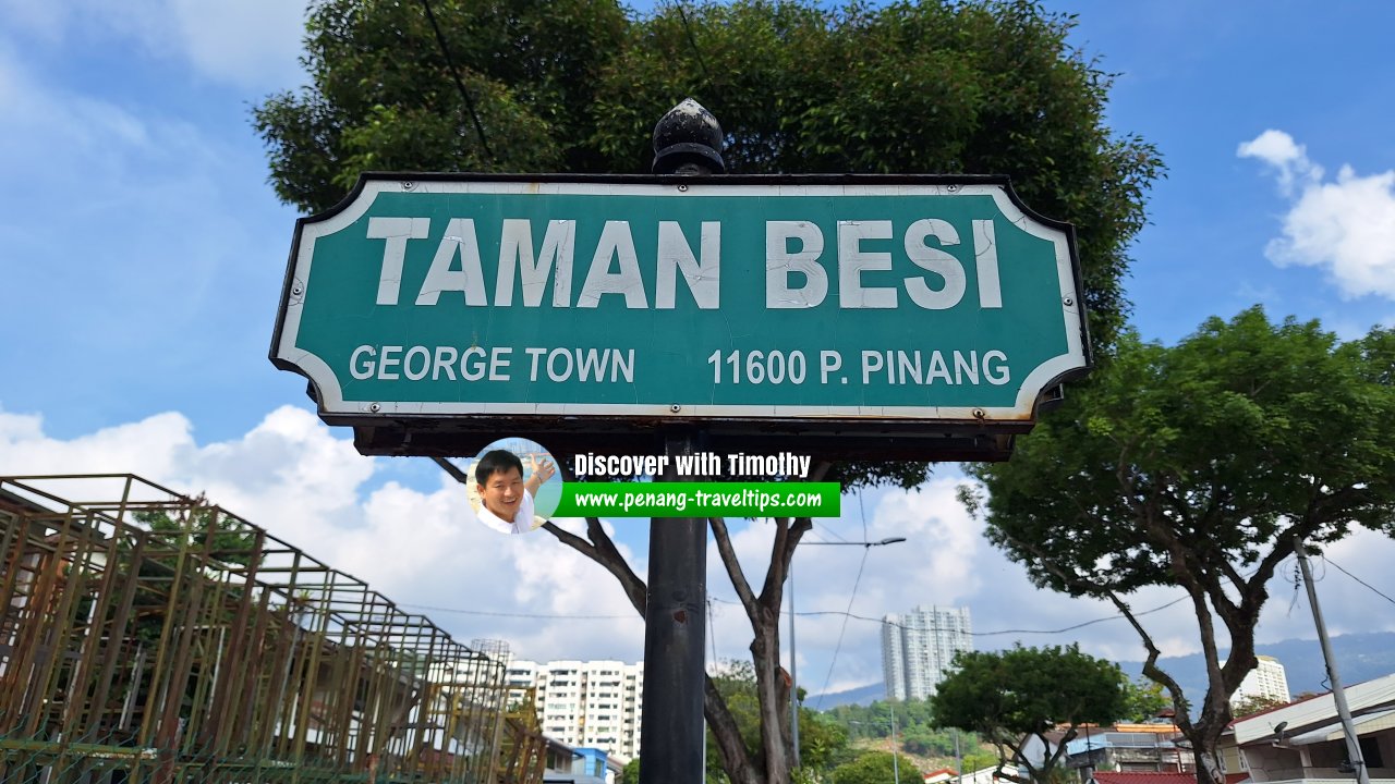 Taman Besi roadsign