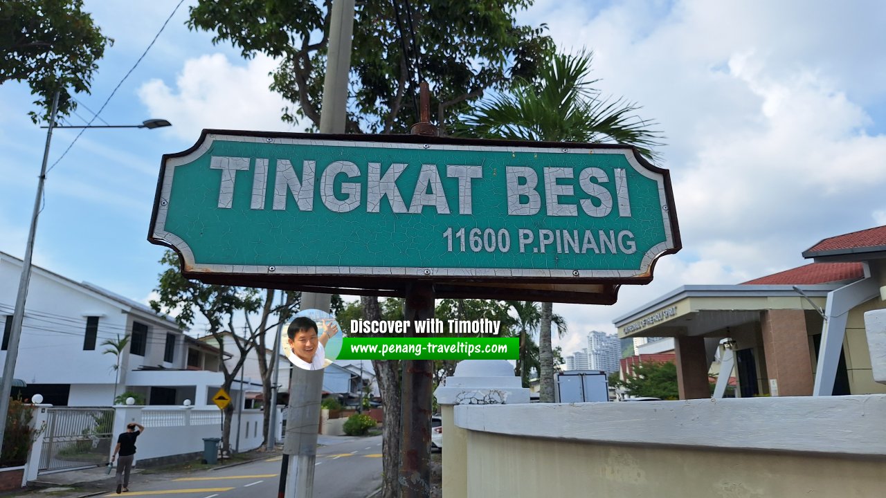 Tingkat Besi roadsign