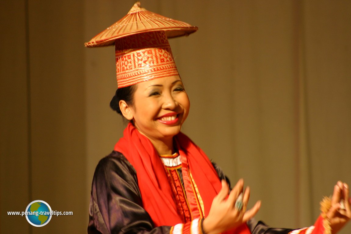 Dancer, Sarawak Cultural Performance