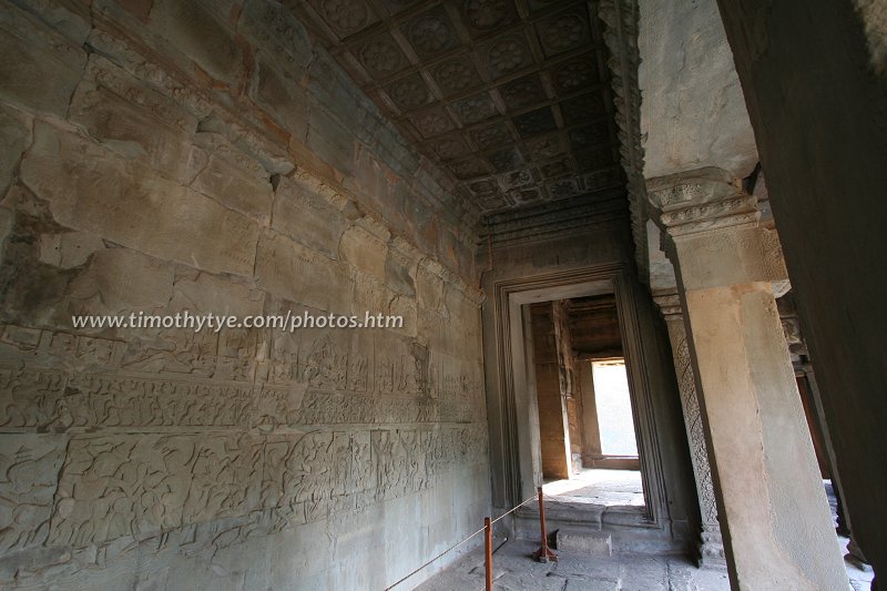 A gallery Angkor Wat